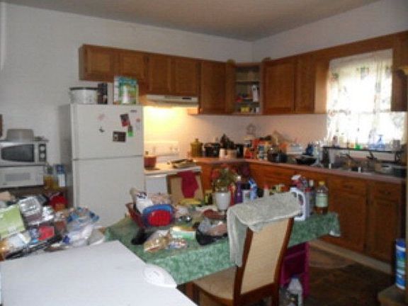 2nd image of 192 Buckingham St