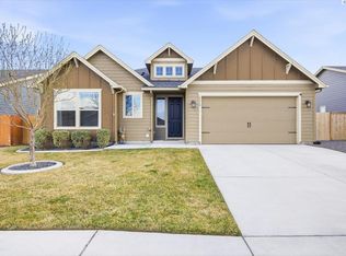 3919 Charleston Ln, Pasco, WA 99301