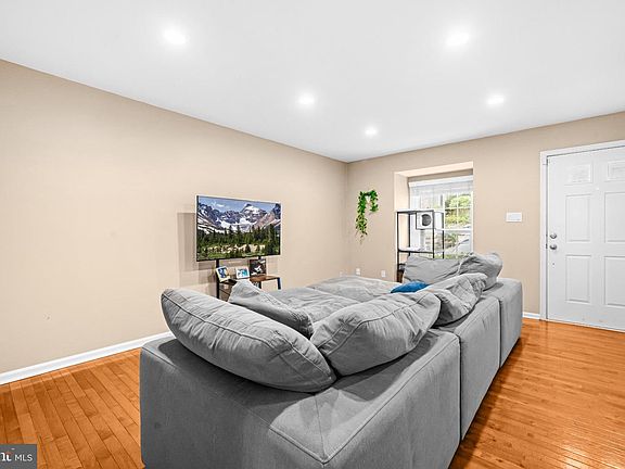 3rd image of 5008 9th St S