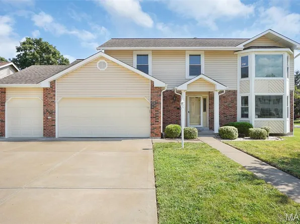 4705 Kellykris Ct, Saint Charles, MO 63304