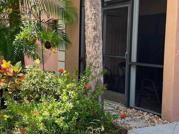 1515 Forrest Nelson Blvd, Pt Charlotte, FL