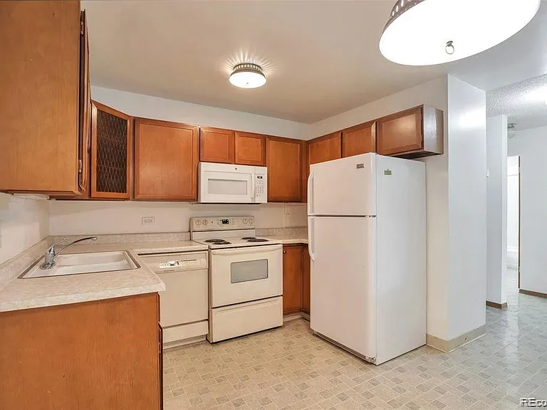 9340 E Center Ave #8A — Photo 4