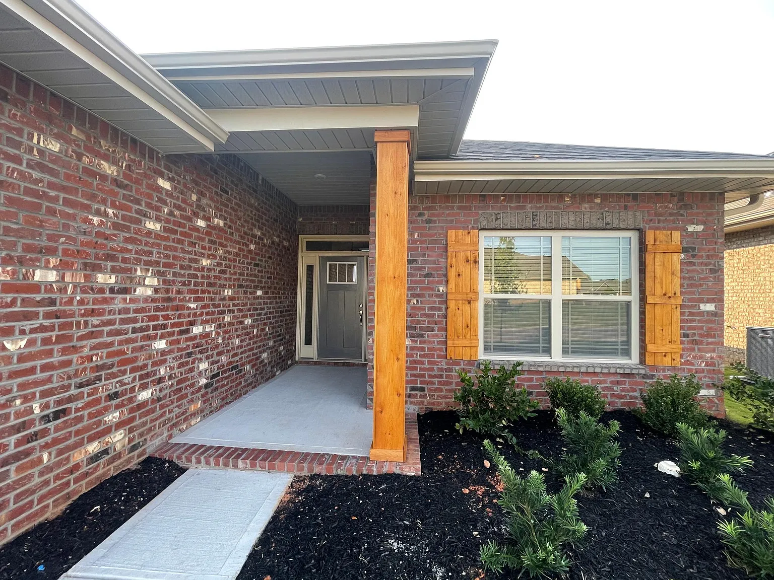 706 Radner Way — Photo 2