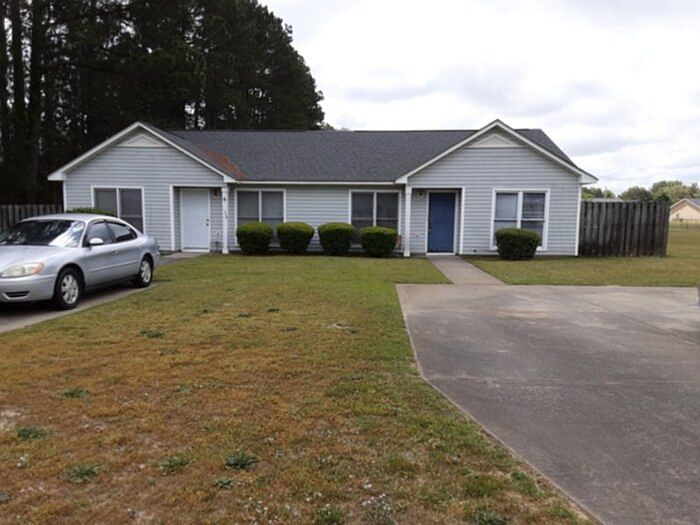 1st image of 115 Bahia Ln