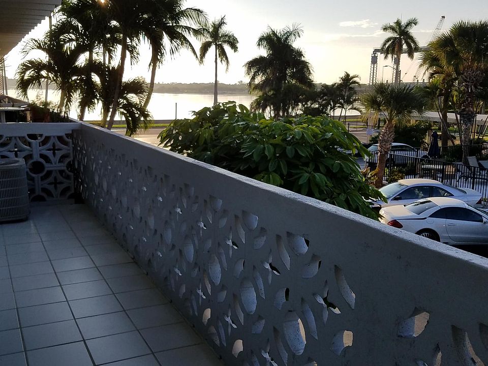 1st image of 19 S Flagler Dr #19