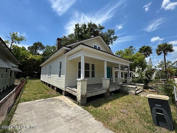 4th image of 1042 E 10TH Street