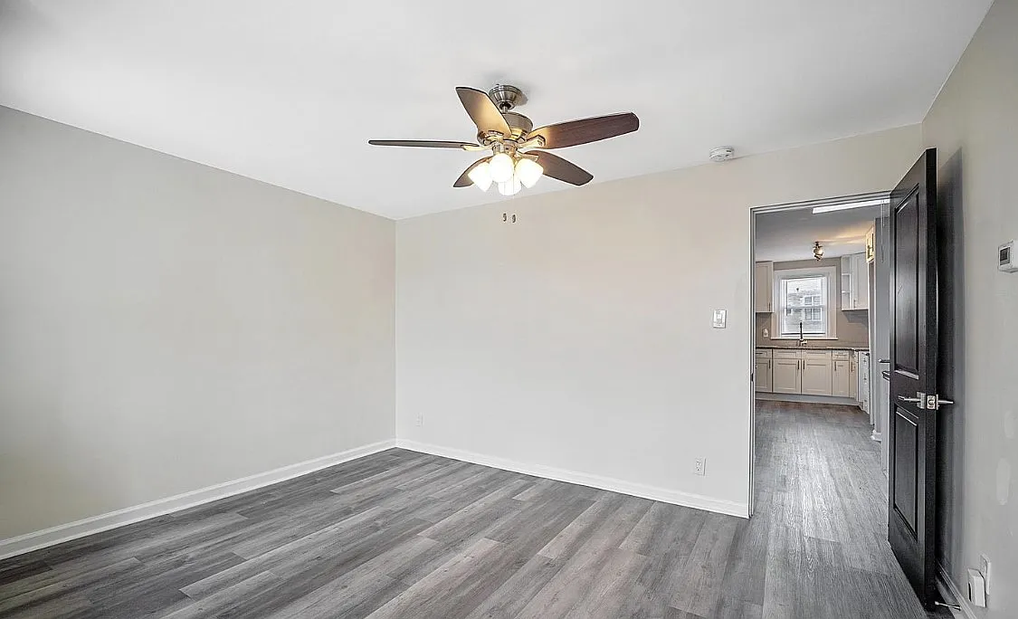 1 bed, 800 sqft, $1,100 — Photo 3