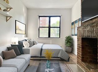 307 W 29th St #5, New York, NY 10001