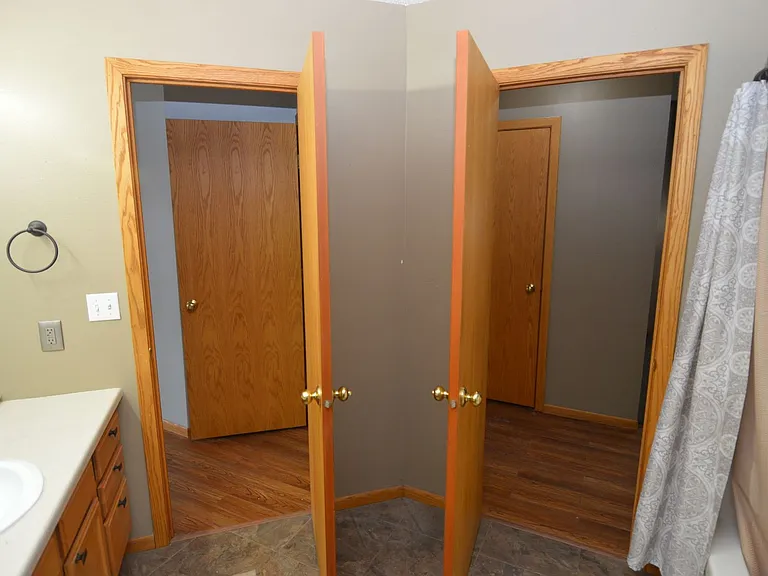 2258 Knightsbridge Ct — Photo 22