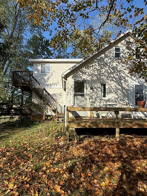 Front Entrance with small deck.