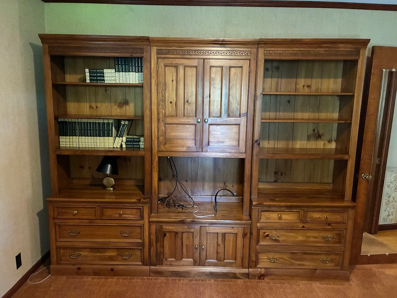 4 bed, 1982 sqft, $2,000 — Photo 4