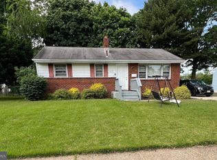 613 Shaw Ave, Glassboro, NJ 08028