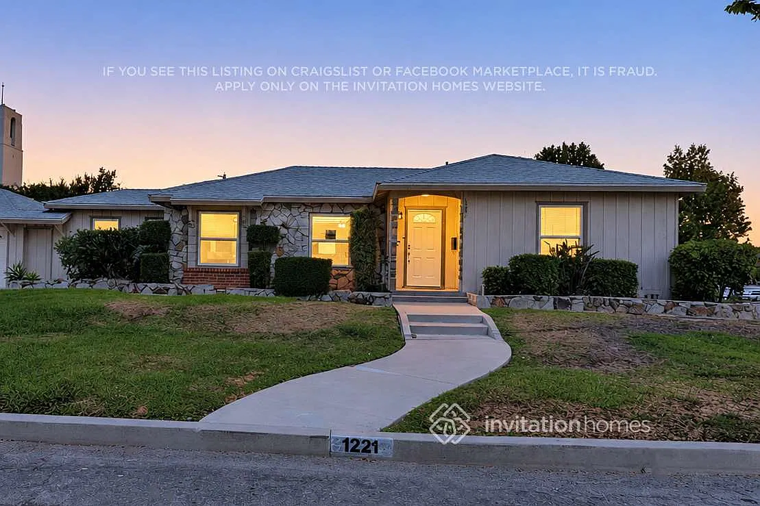 1221 E Roosevelt Rd Long Beach, CA 90807 — Photo 3