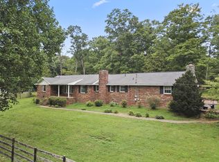3181 Old Greenbrier Pike, Greenbrier, TN 37073