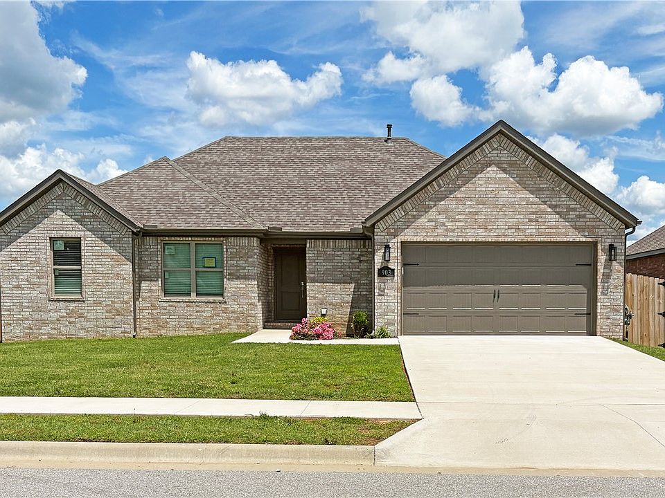 1st image of 903 W Carley Dr