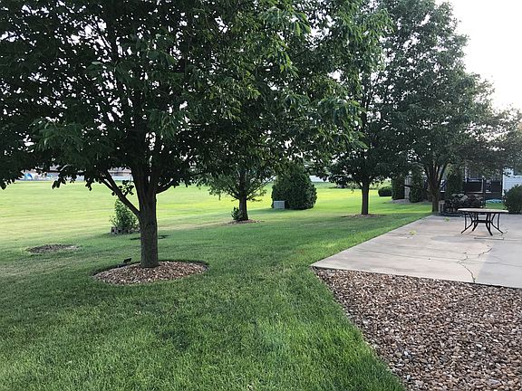 3rd image of 1540 Carver Cir