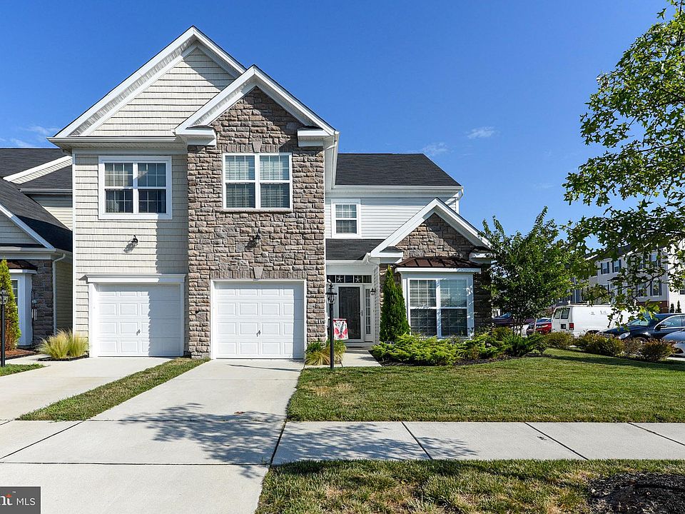 1st image of 20855 Brunswick Ln