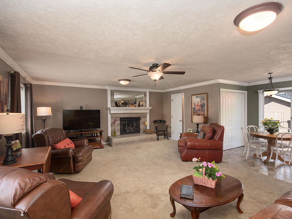 2nd image of 2384 Millbrook Dr