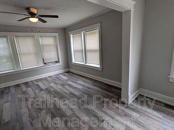 3rd image of 100 N Indiana Ave APT 2S