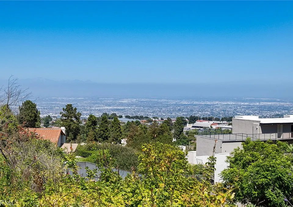 113 Hilltop Cir