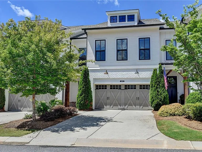341 Bailey Walk — Photo 3