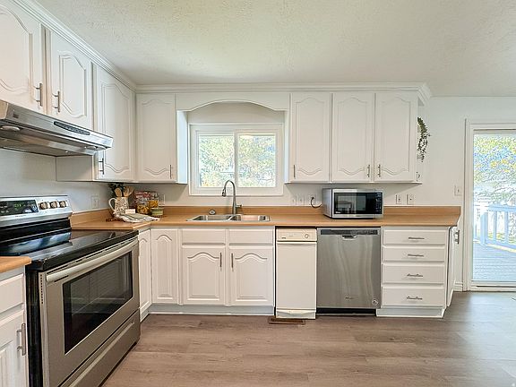 4th image of 290 S 300 E