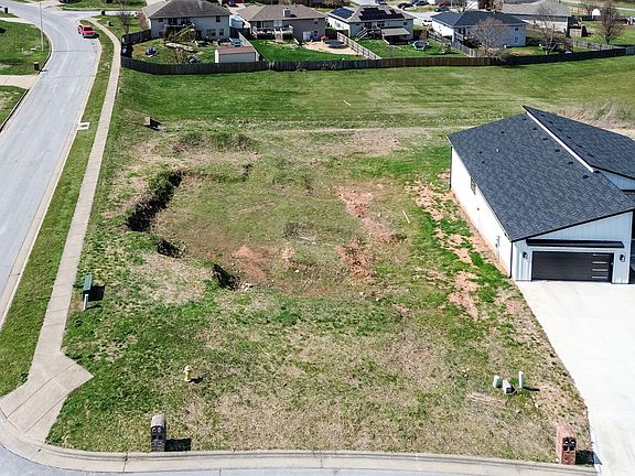 4th image of 4473 N Toby Avenue