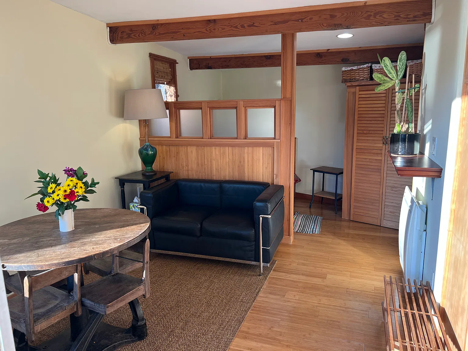 Studio, 320 sqft, $2,000 — Photo 1