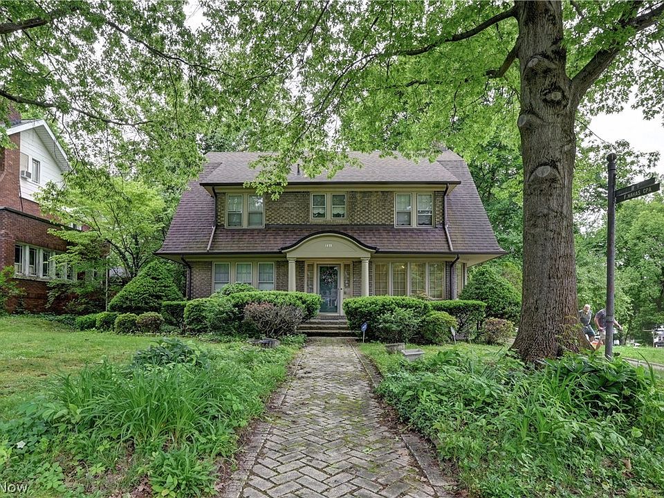 1st image of 226 Storer Ave