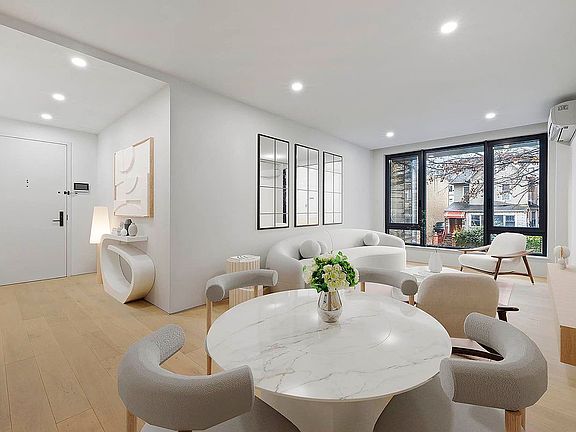 3rd image of 229 Hawthorne St #2B
