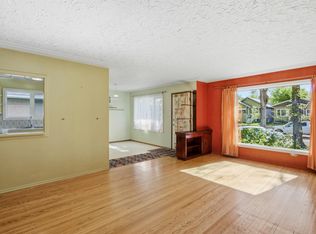 10138 74th St NW, Edmonton, AB T6A 2X9