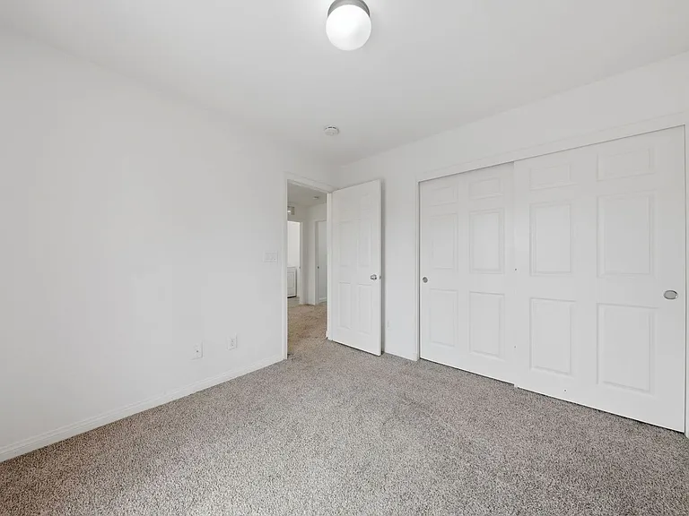 553 Brinkburn Point Ave — Photo 18