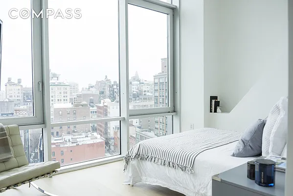 Sold by Compass | media 9