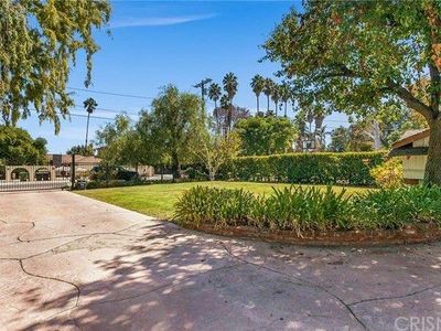 5847 Shirley Ave, Tarzana, CA, 91356
