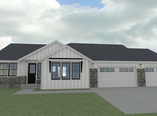 707 N Golf Course Dr, Chelan, WA 98816