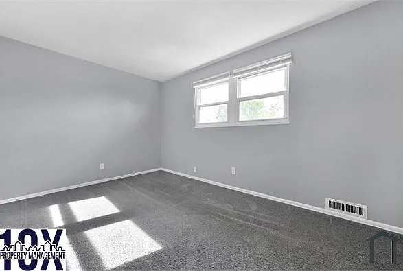 3071 Rotunda Ct S — Photo 18