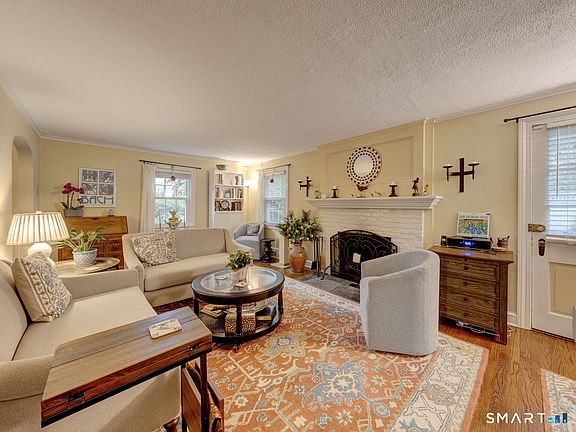 5th image of 338 Ridgewood Road