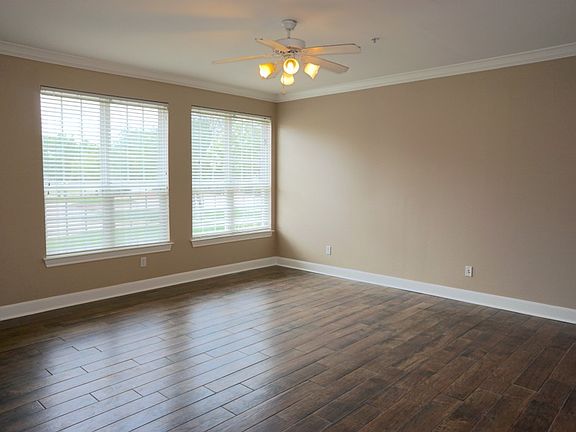 2nd image of 801 Luther St W Unit 306