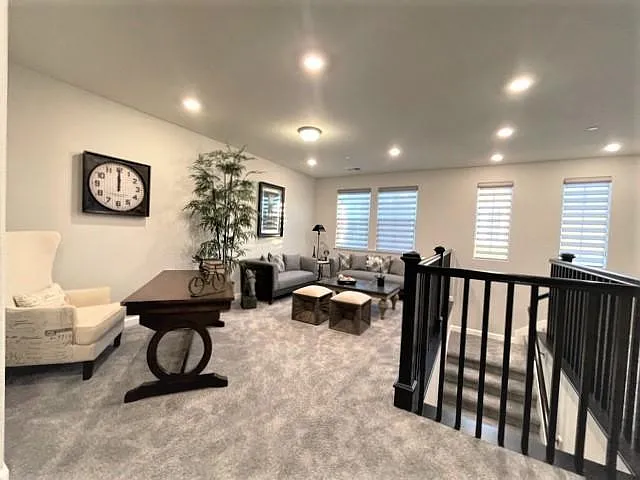1716 Wildflower Way — Photo 4