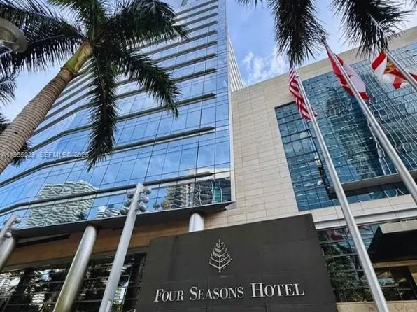 1435 Brickell Ave #3508, Miami, FL 33131