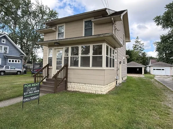 614 Orange St, Jackson, MI 49202