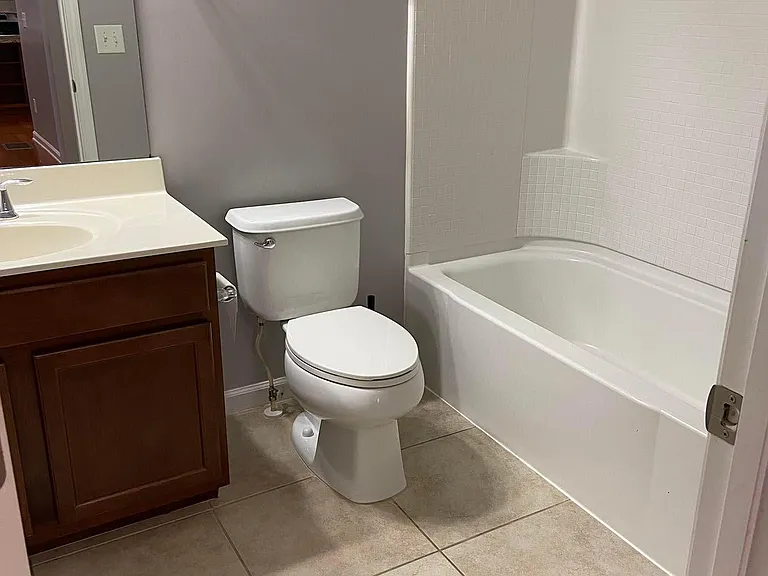 3422 Fallen Oak Dr — Photo 10
