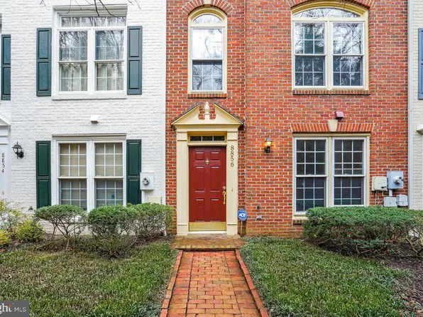 8856 Mansion View Ct, Vienna, VA 22182