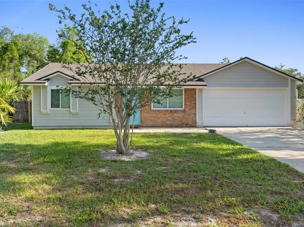 2416 Candlewick St, Deltona, FL 32738