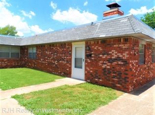 120 NE 12th St, Moore, OK 73160
