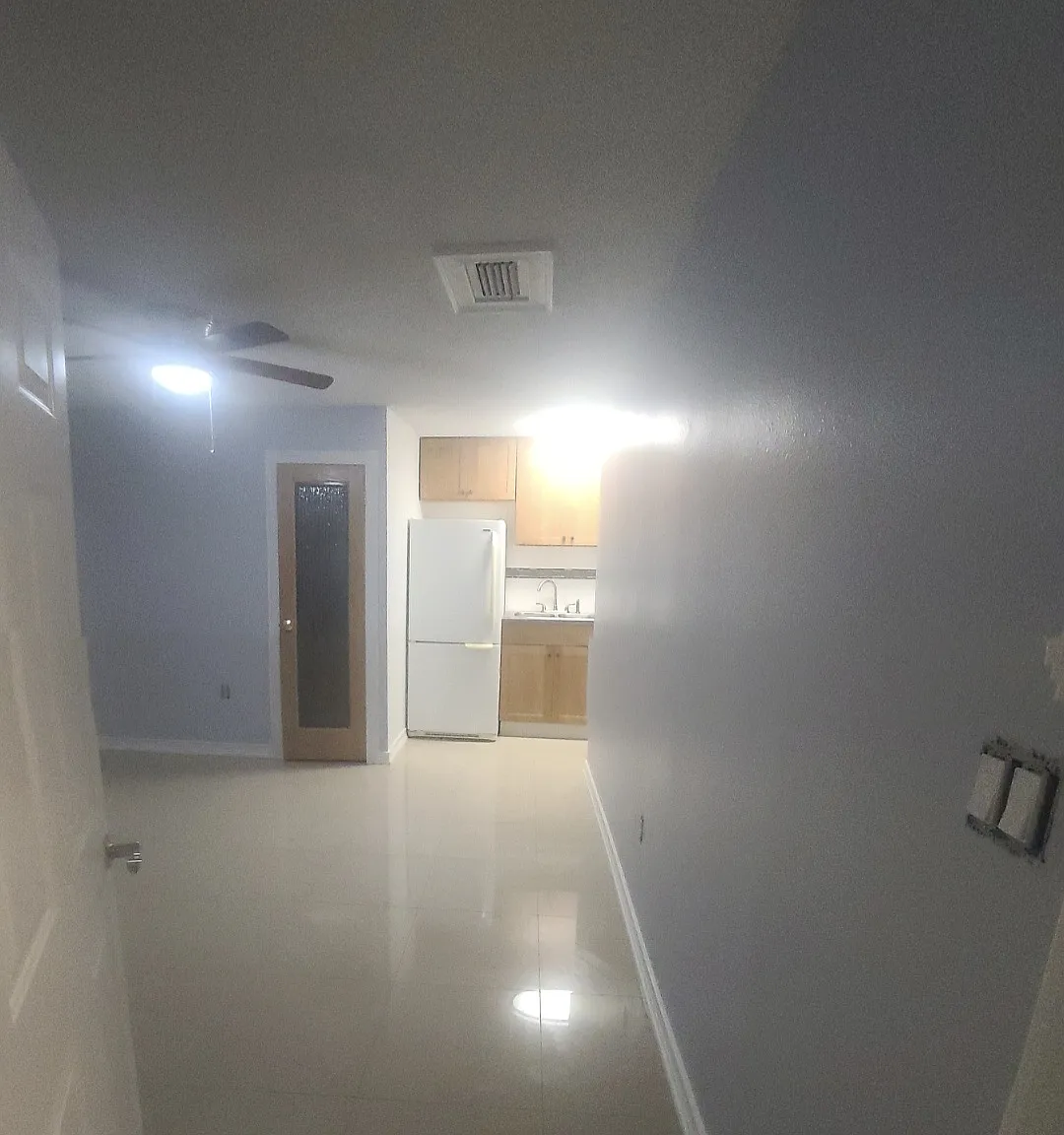 1 bed, 500 sqft, $1,000 — Photo 2