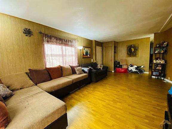 2nd image of 6601 Eucalyptus Dr Space 213