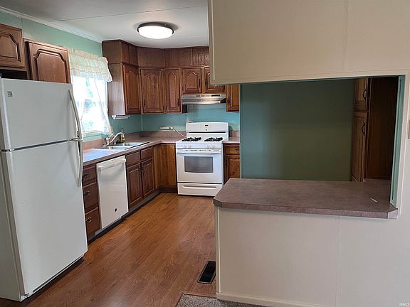 5th image of 313 Lody Ln