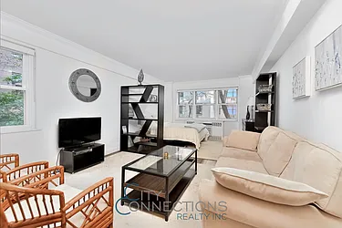 Rented by City Connections Realty