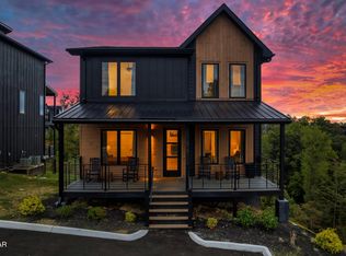 515 New Venture Way, Sevierville, TN 37876